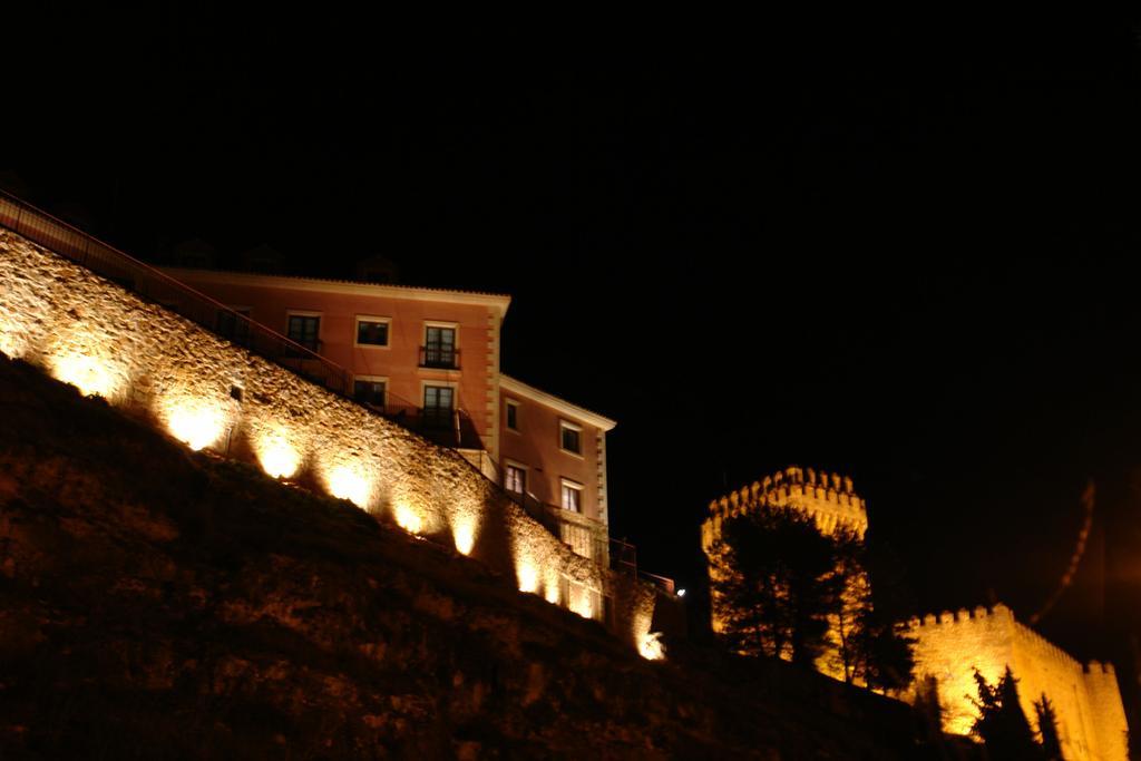 Hotel Palacio Villa De Alarcon & Spa Room photo